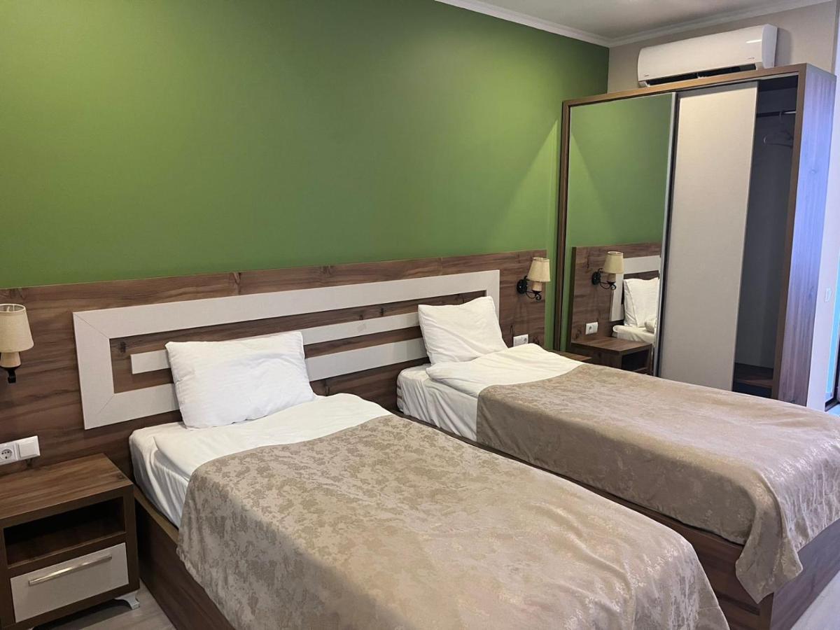 The Fresh Wave Hotel Батуми Екстериор снимка
