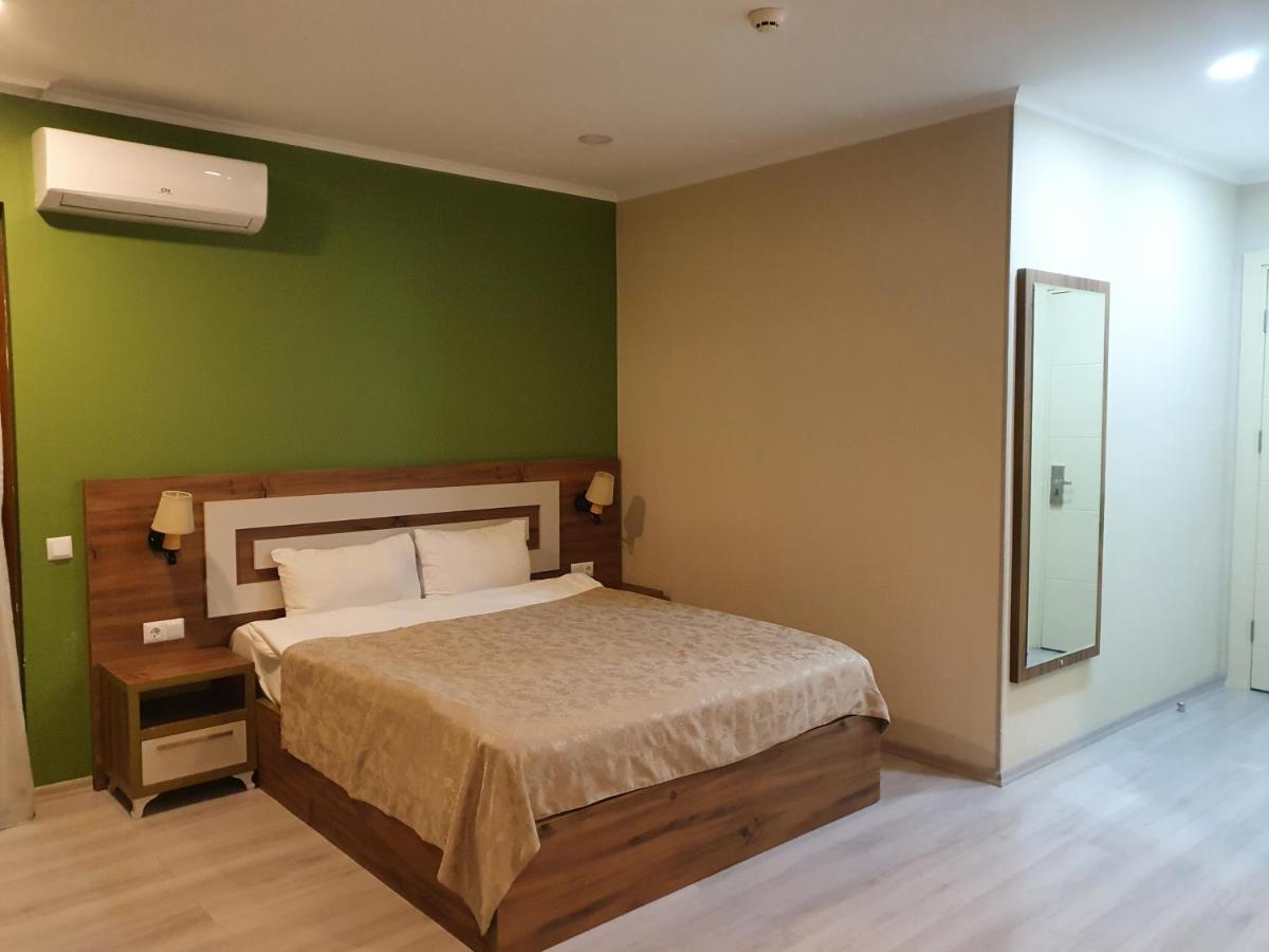 The Fresh Wave Hotel Батуми Екстериор снимка