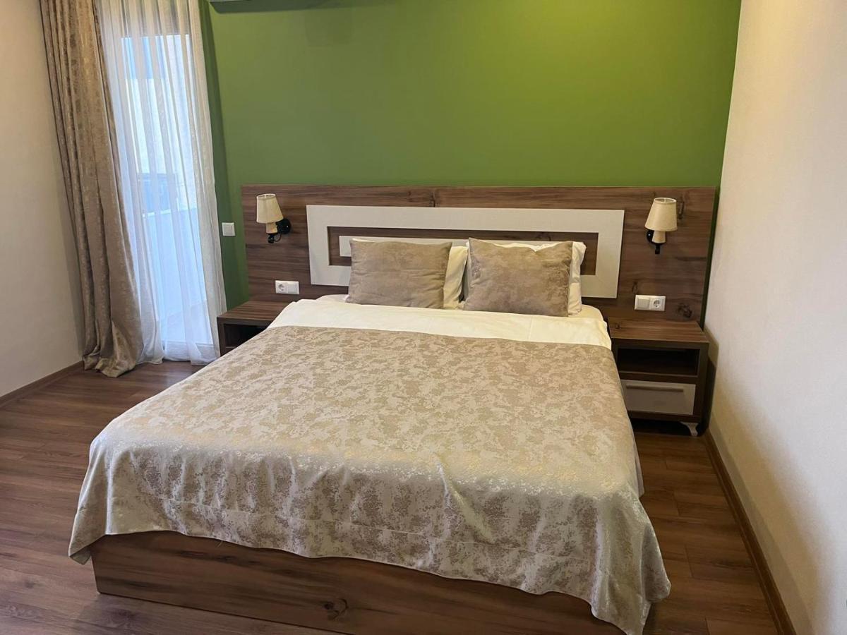 The Fresh Wave Hotel Батуми Екстериор снимка
