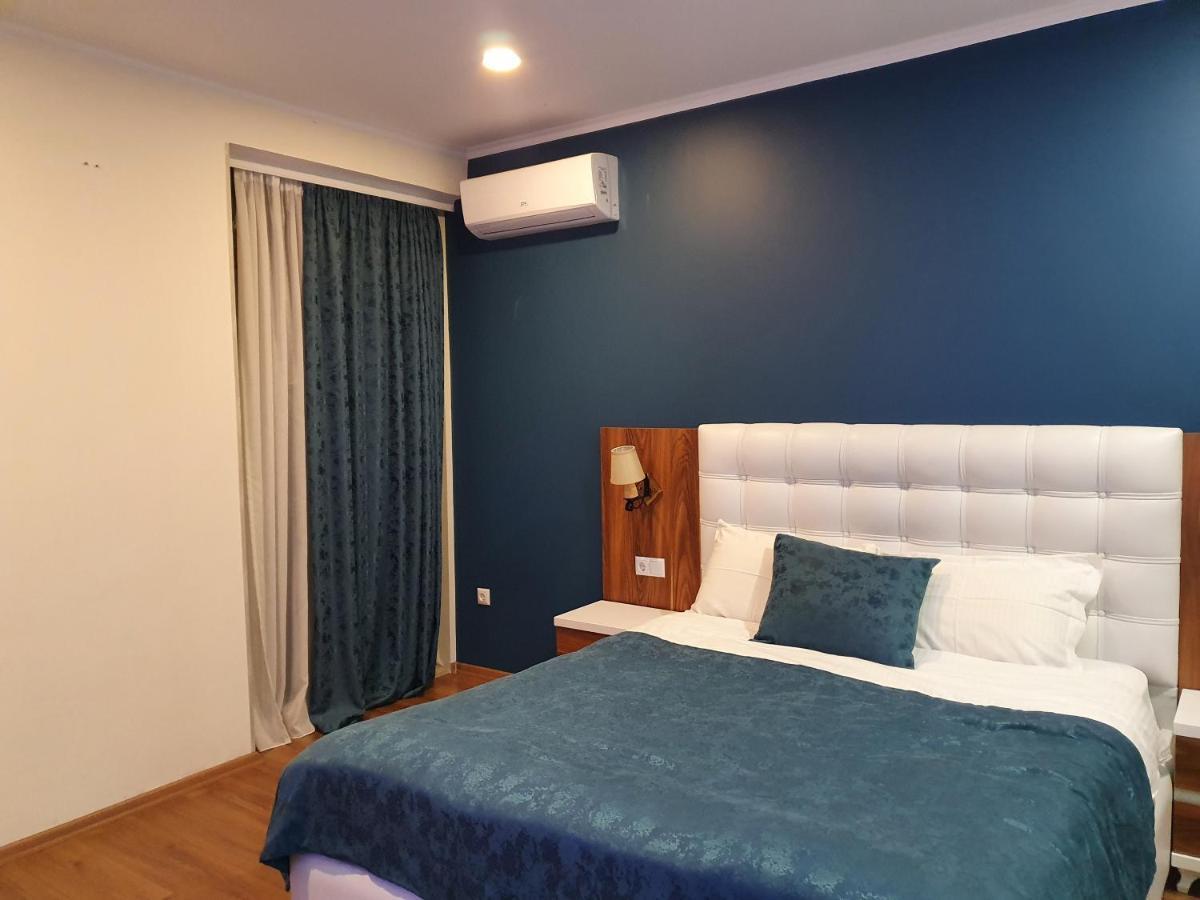 The Fresh Wave Hotel Батуми Екстериор снимка