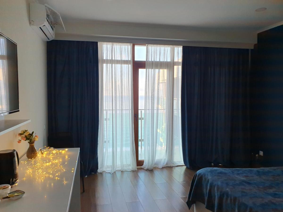 The Fresh Wave Hotel Батуми Екстериор снимка