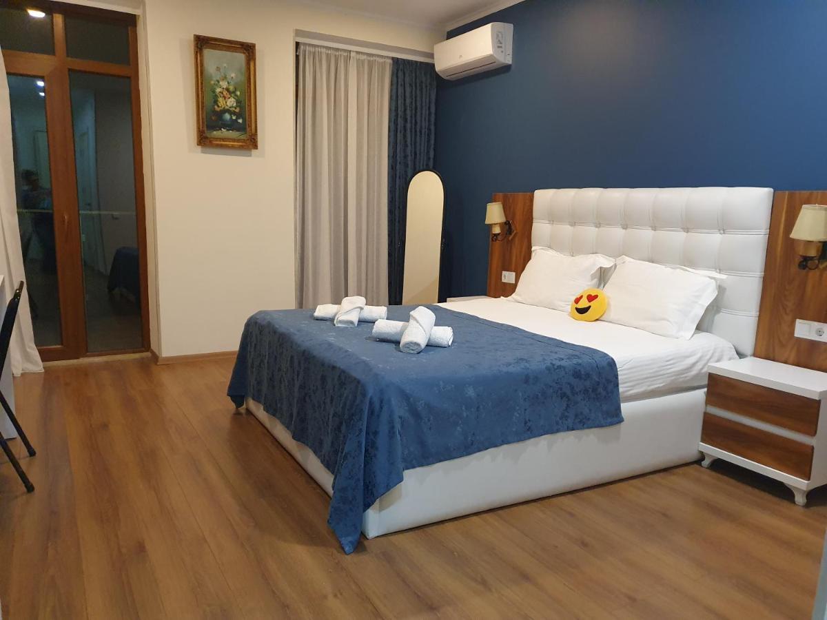 The Fresh Wave Hotel Батуми Екстериор снимка