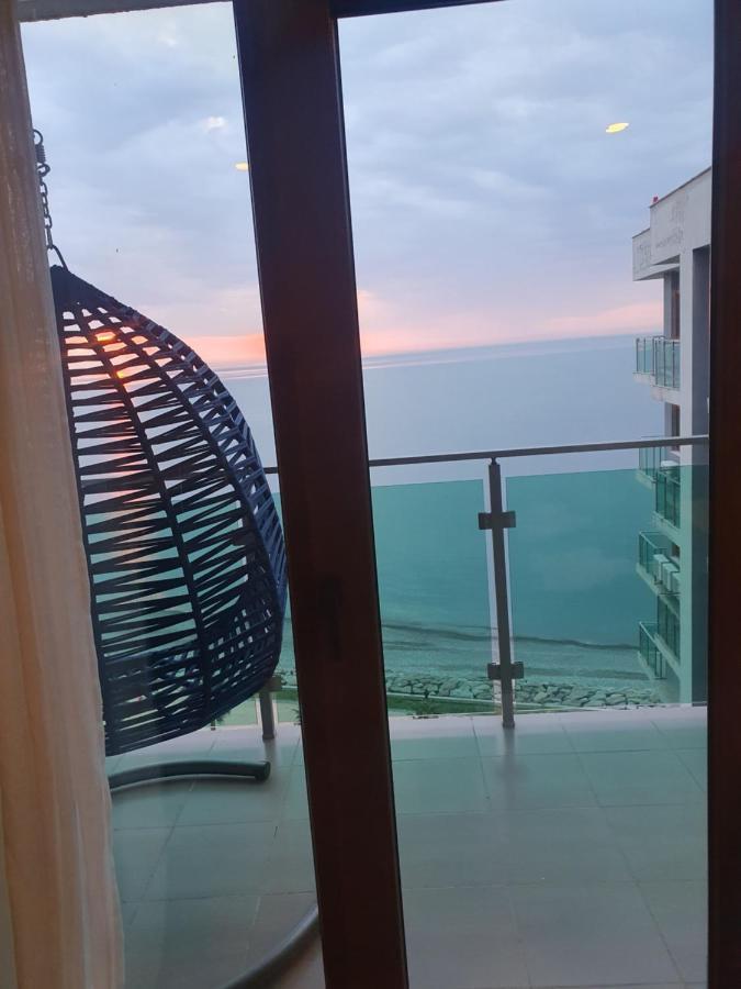 The Fresh Wave Hotel Батуми Екстериор снимка